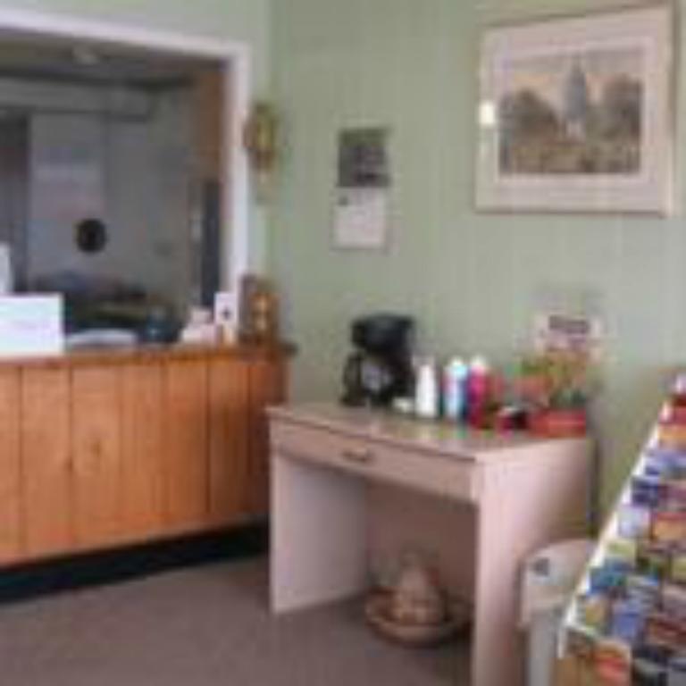 Budget Inn Lynchburg And Bedford Goode Exterior photo