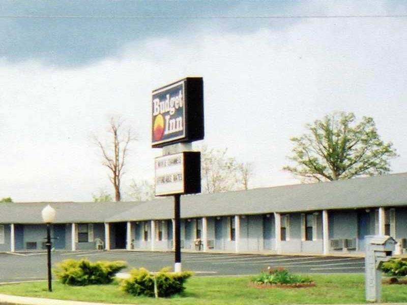 Budget Inn Lynchburg And Bedford Goode Exterior photo