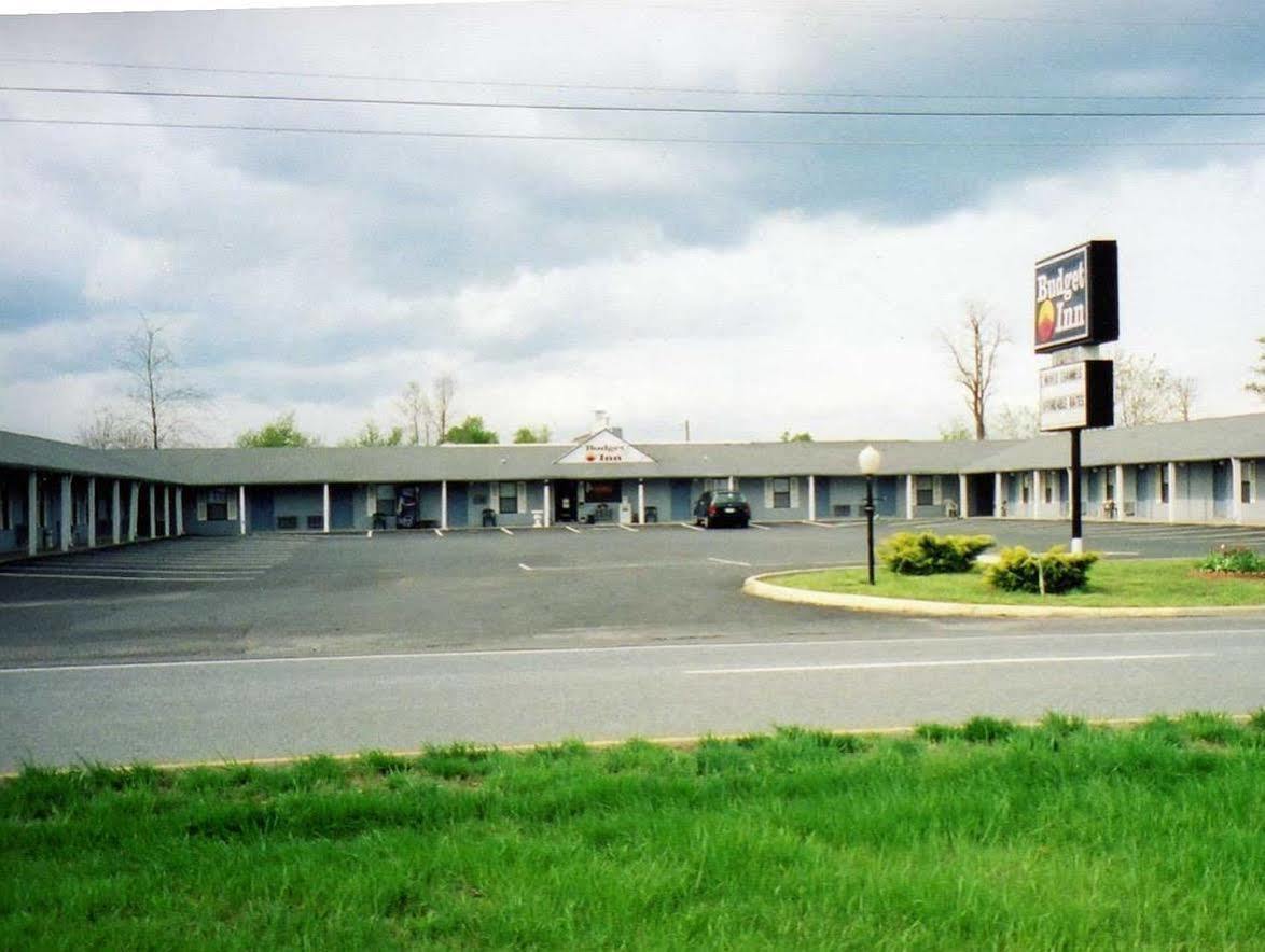Budget Inn Lynchburg And Bedford Goode Exterior photo